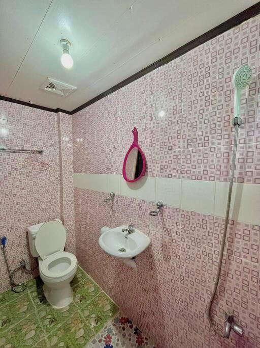 Precious Homestay Burgos  المظهر الخارجي الصورة