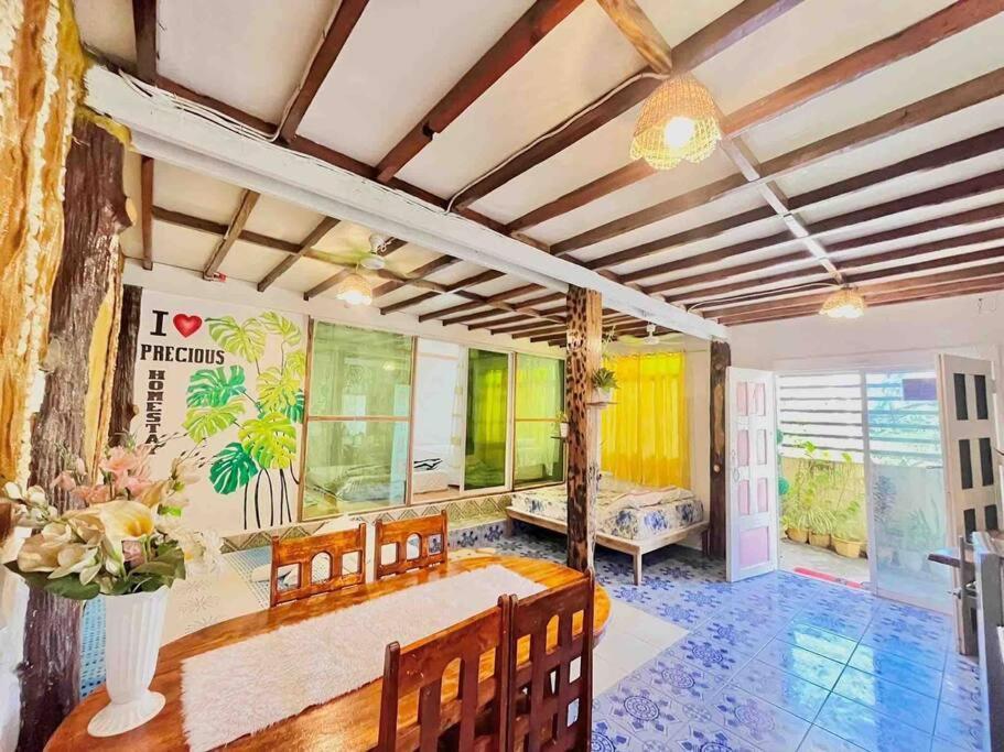 Precious Homestay Burgos  المظهر الخارجي الصورة